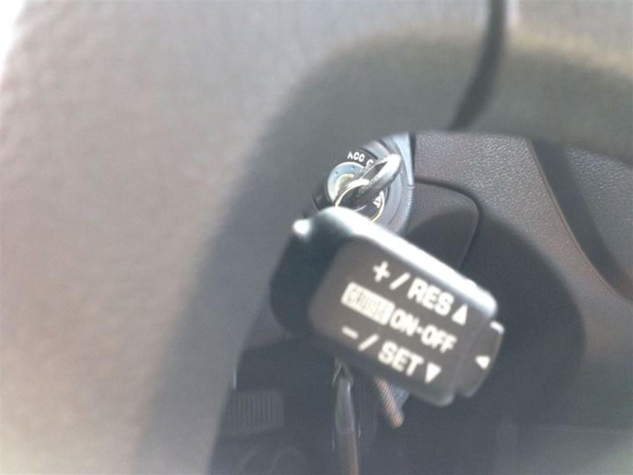 631521