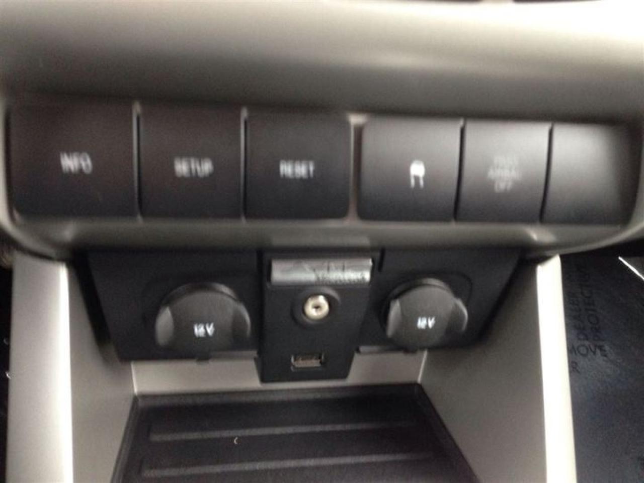 631544