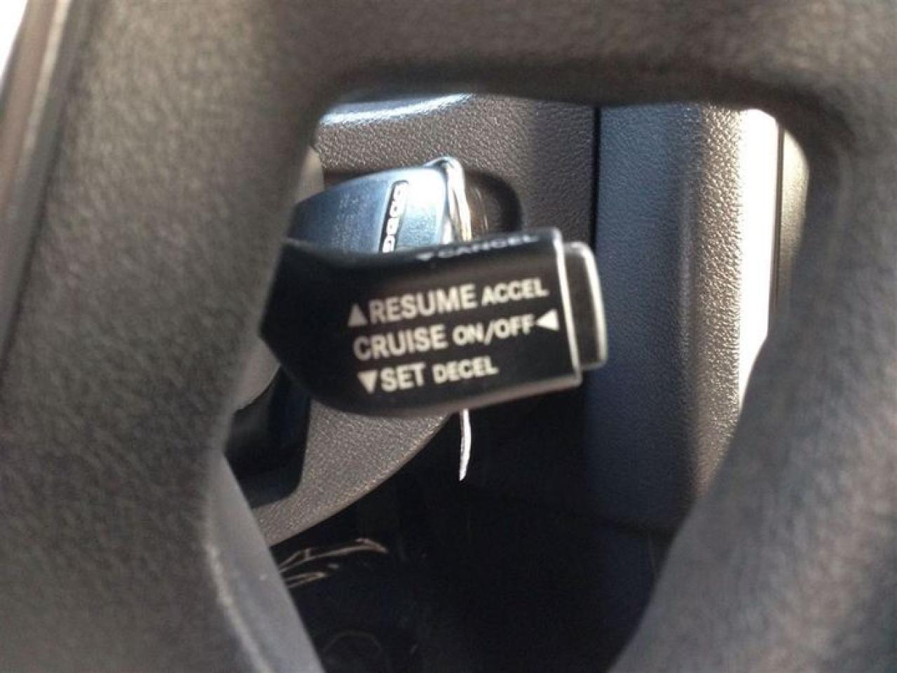 631564