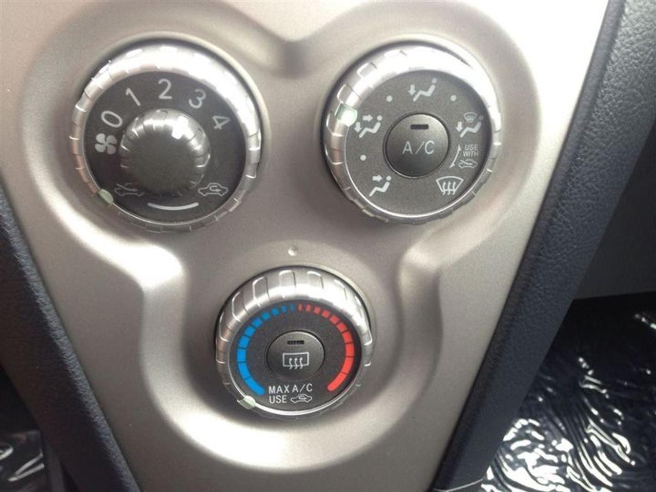 631569.11091904