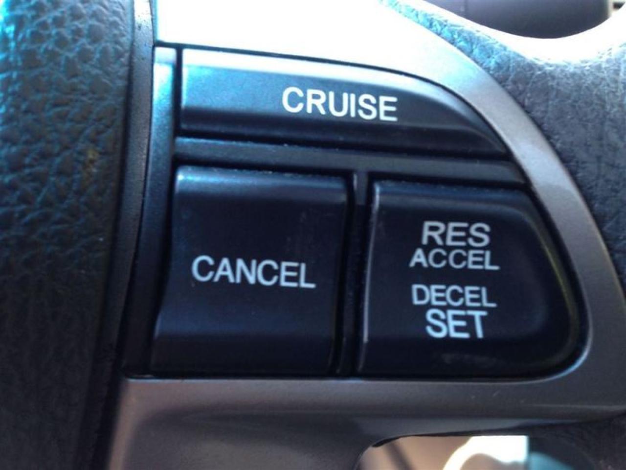 631596
