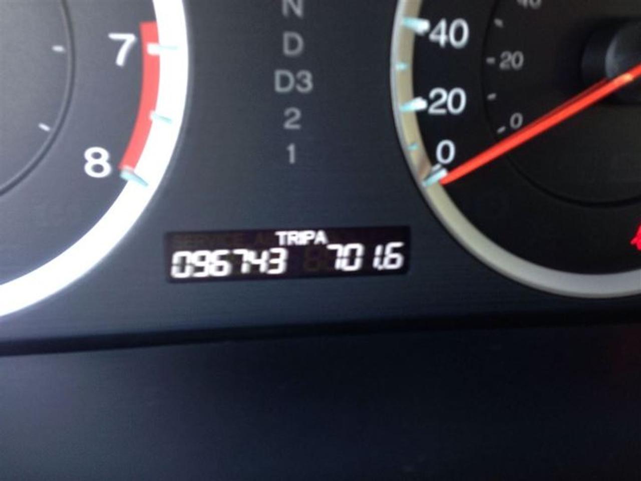 631596.11092578