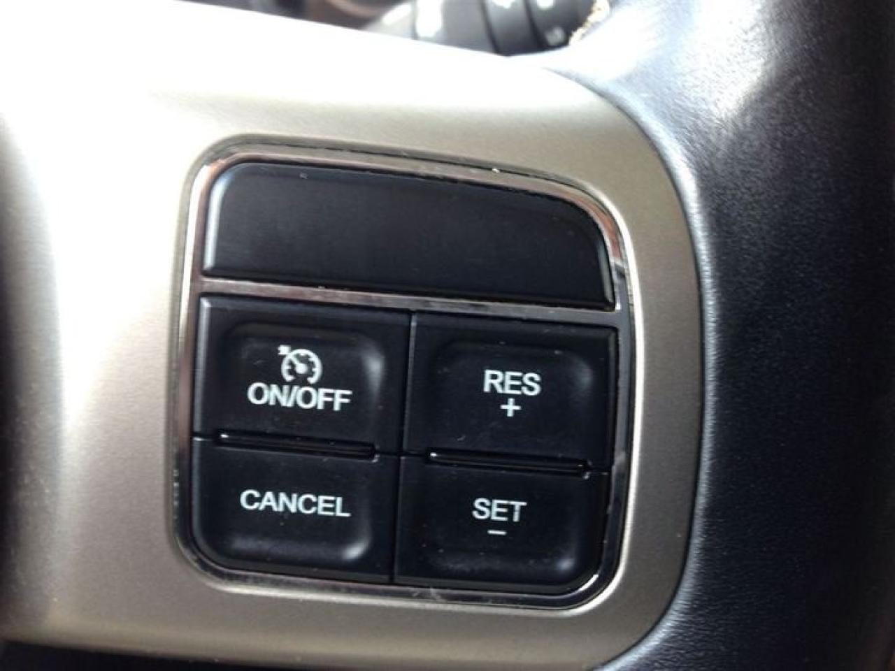 631598