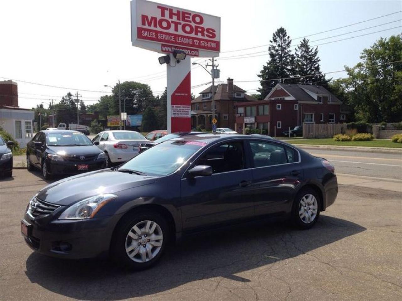 Used 2010 Nissan Altima 2.5 S | ONTARIO CAR | 6 SPEED for sale in Kitchener, ON