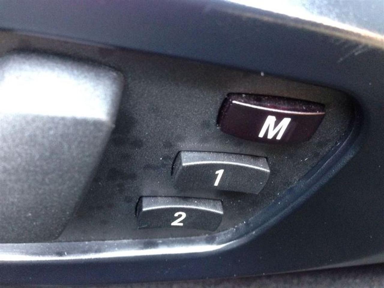 631641.11093382