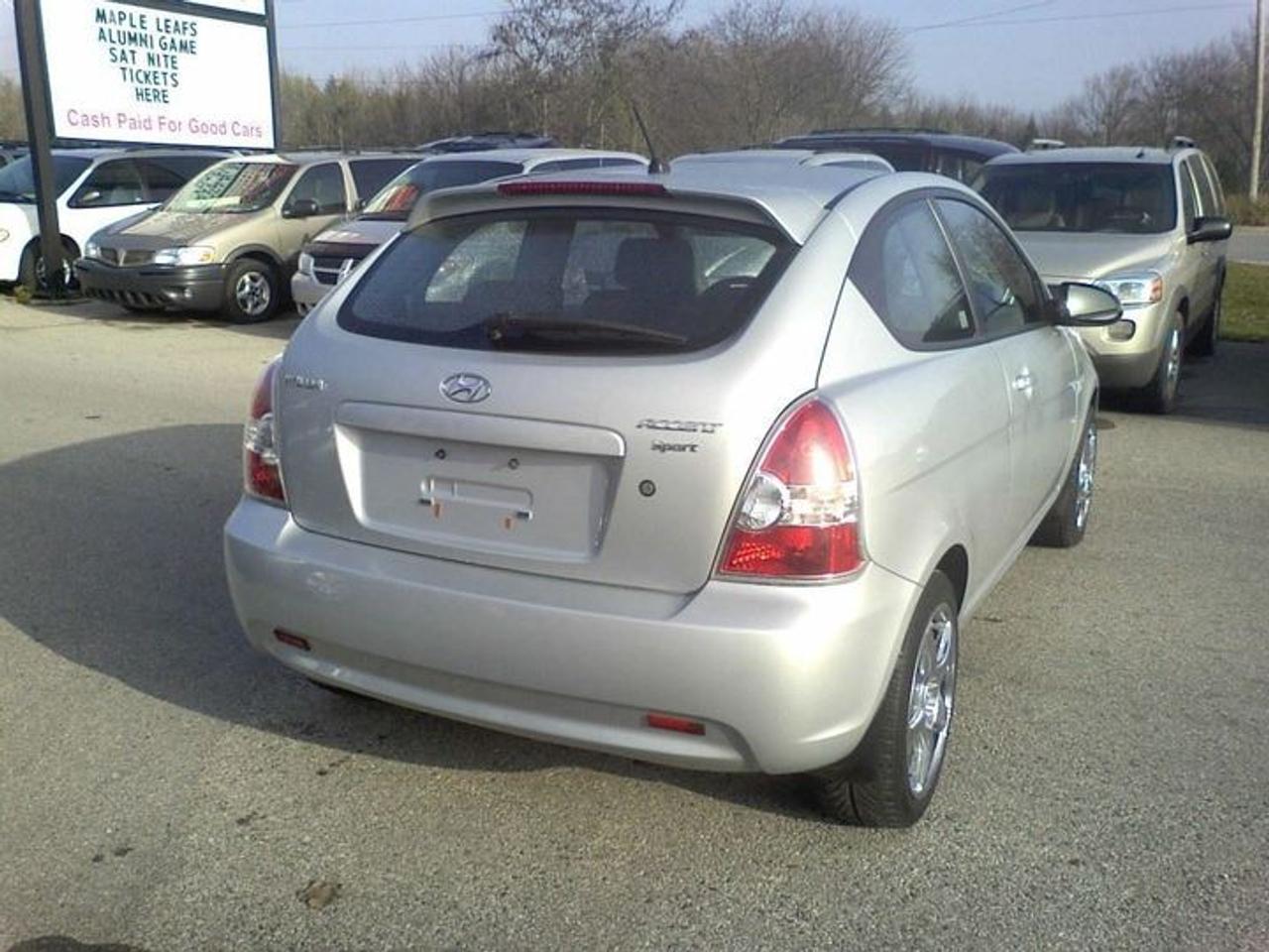 631681.11093623