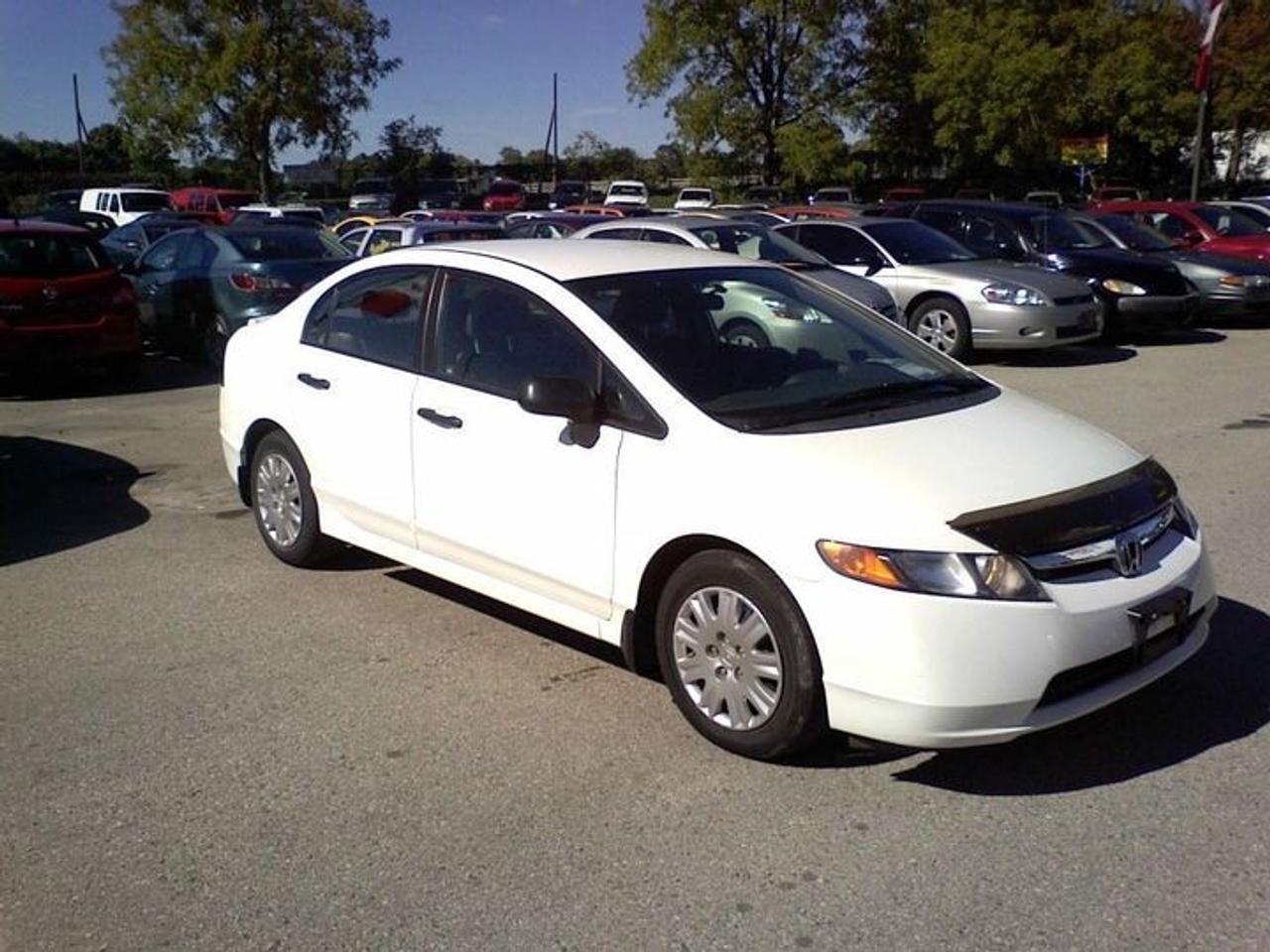 Low, low kms!  Make an offer!  Financing starting at 3.98% Good or bad credit welcome. Easy online credit application 24/7 at www.goodwillsusedcars.com . Buy with confidence at Goodwills . We have over 250 quality pre-owned vehicles in stock at all times with fresh units arriving daily! Click our banner to view our entire inventory. We are a family owned business serving the community since 1974. Carproofs are available and we are a full disclosure dealer. We service what we sell in our large six bay service shop. Our vehicles are certified , emission tested and detailed. Of course trade-ins are always welcome . We thank you for your consideration at Goodwills where you will find big city selection at small town pricing, all prices are plus HST and LICENSING