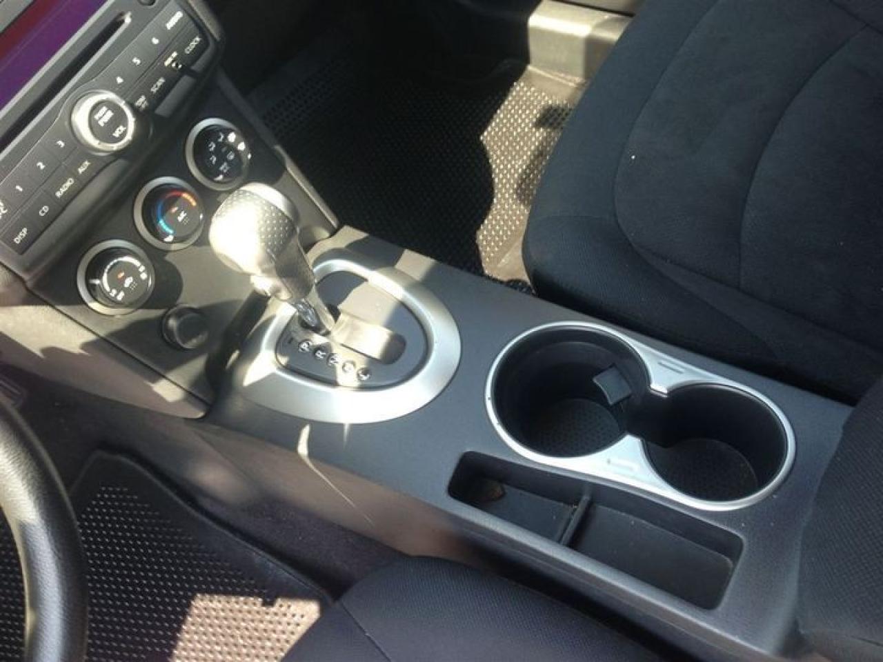 631693