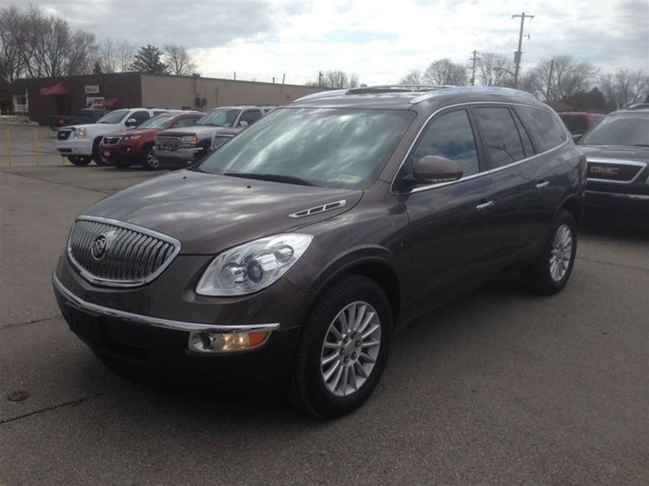 7 passenger luxury SUV that is a pleasure to drive! Low kms! Financing starting at 3.98% On approved credit,  Good or bad credit welcome. Easy online credit application 24/7 at www.goodwillsusedcars.com . Buy with confidence at Goodwills . We have over 250 quality pre-owned vehicles in stock at all times with fresh units arriving daily! Click our banner to view our entire inventory. We are a family owned business serving the community since 1974. Carproofs are available and we are a full disclosure dealer. We service what we sell in our large six bay service shop. Our vehicles are certified , emission tested and detailed. Of course trade-ins are always welcome . We thank you for your consideration at Goodwills where you will find big city selection at small town pricing, all prices are plus HST and LICENSING