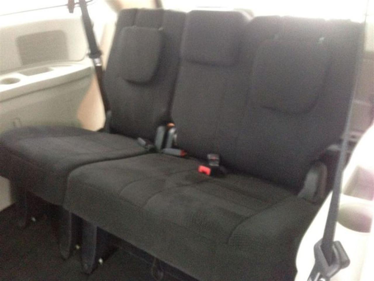 631744