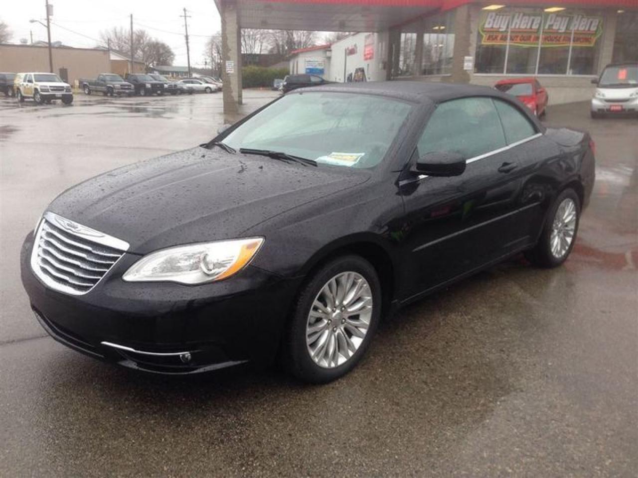 Used 2013 Chrysler 200 Touring for sale in Aylmer, ON