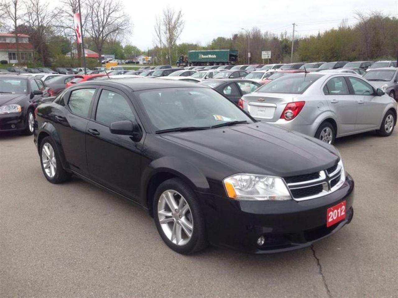 Used 2012 Dodge Avenger SXT for sale in Aylmer, ON