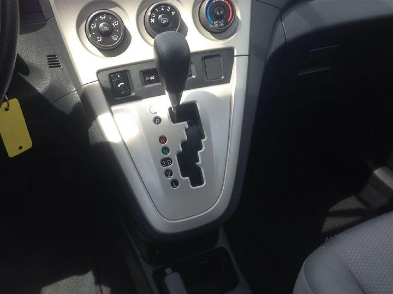631774