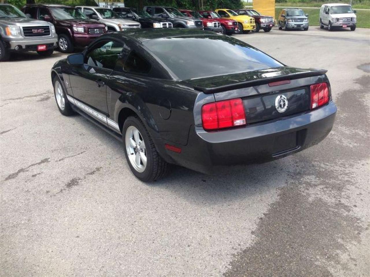 631793