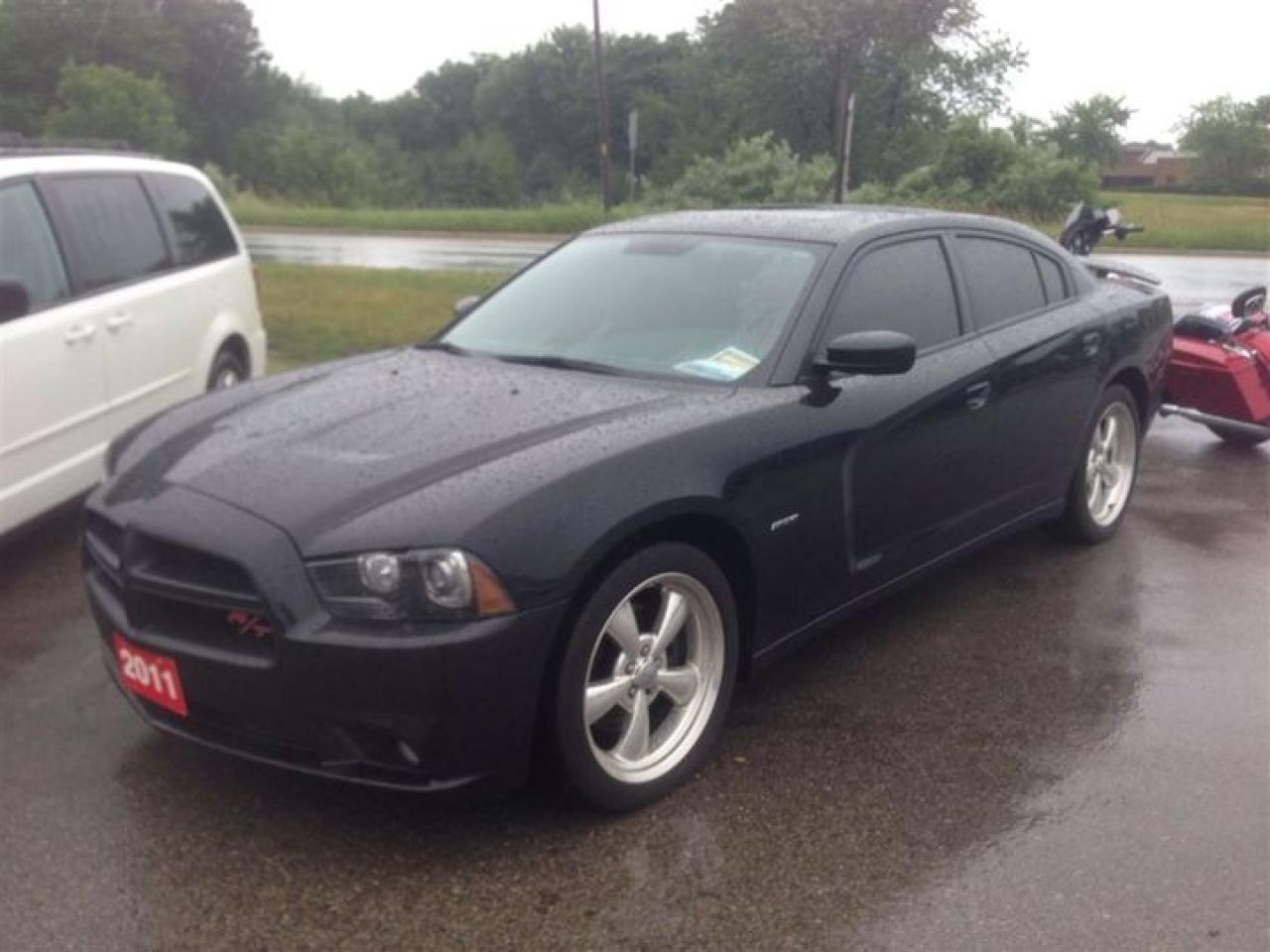 631800