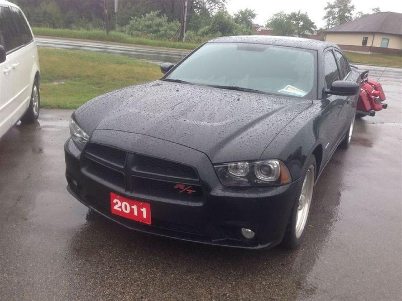 631800