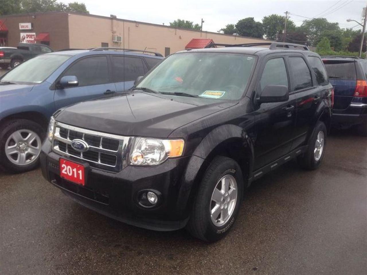 Used 2011 Ford Escape XLT for sale in Aylmer, ON