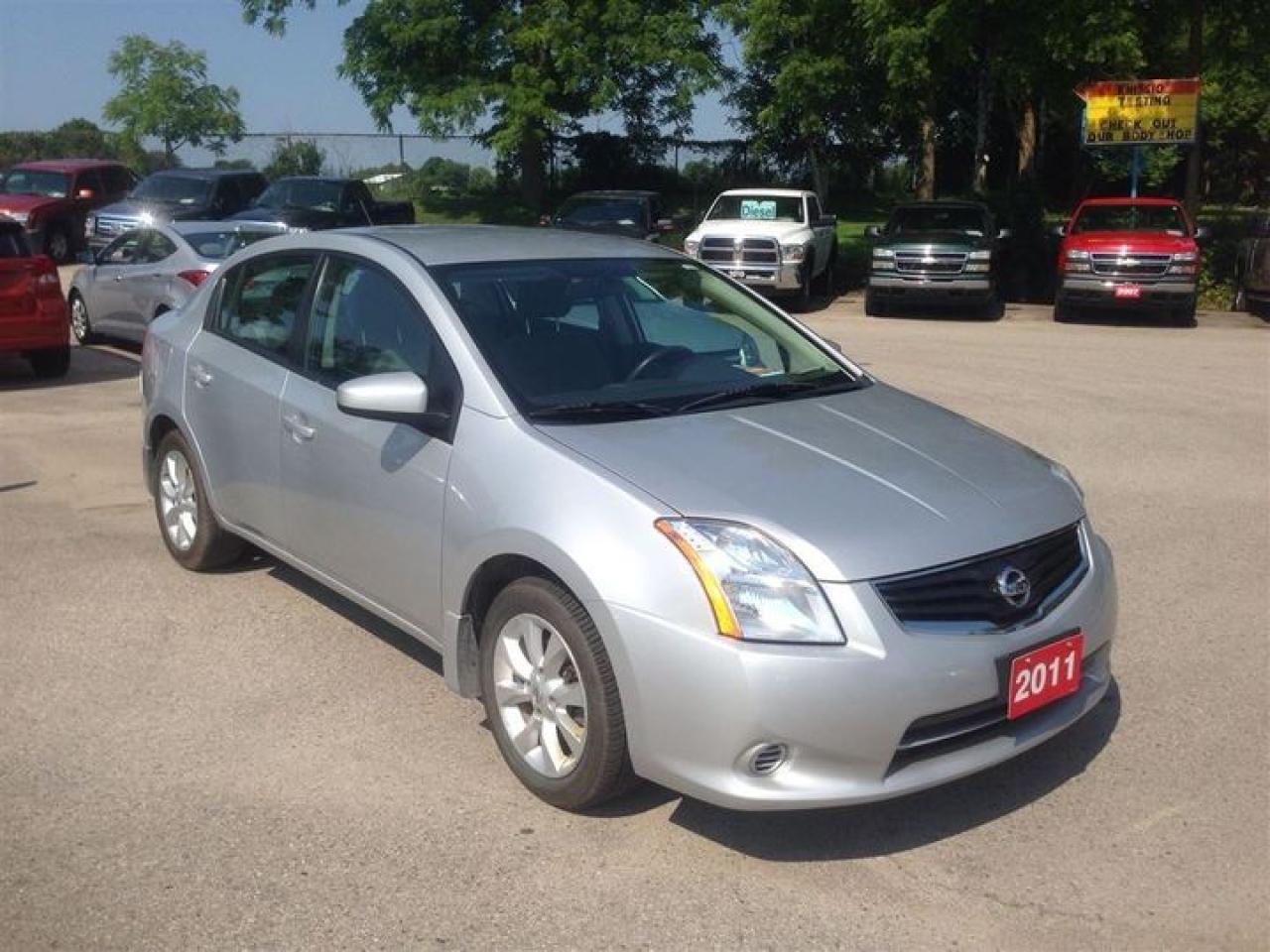 Used 2011 Nissan Sentra 2.0 for sale in Aylmer, ON