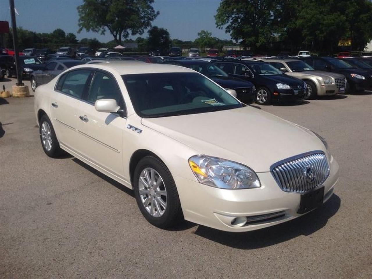 Used 2011 Buick Lucerne CXL for sale in Aylmer, ON