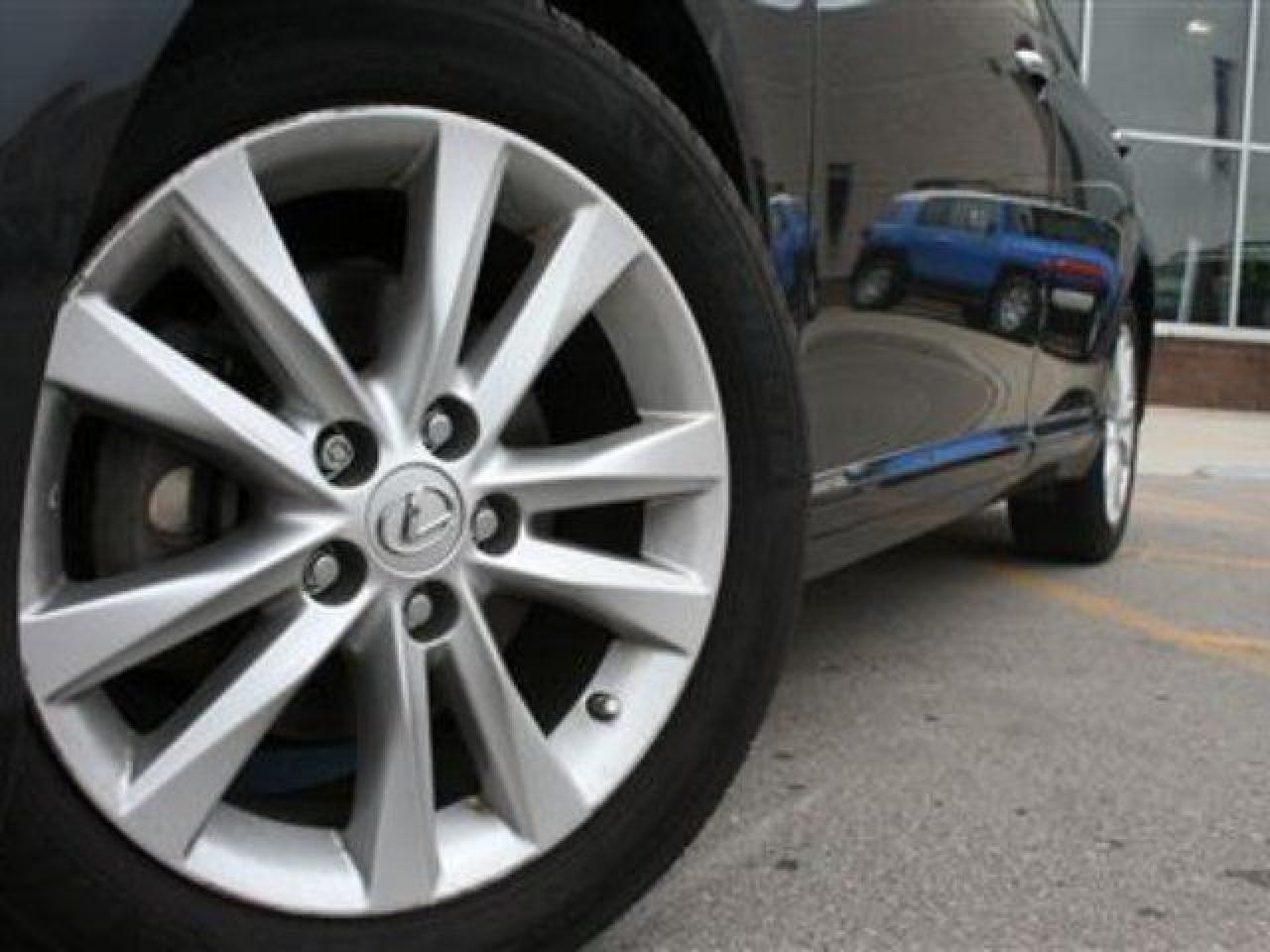 Used 2010 Lexus ES 350 Base for sale in London, ON