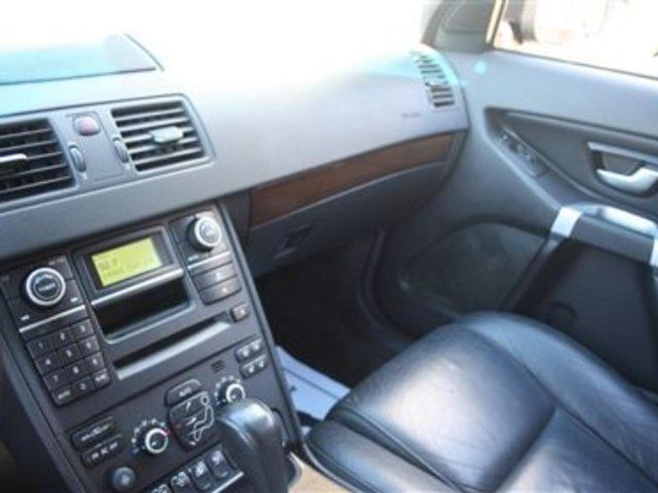 632064.11103183