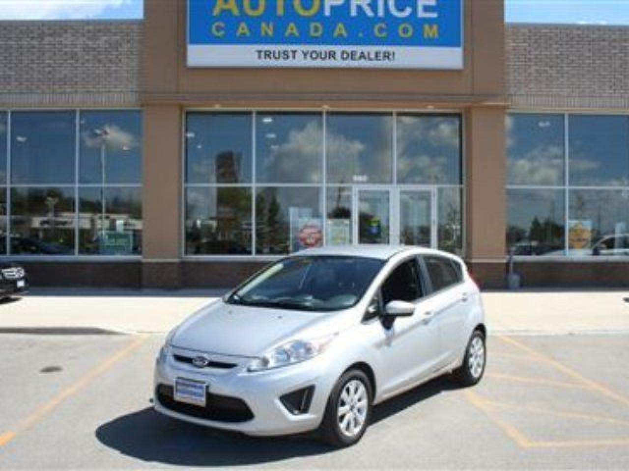 Used 2012 Ford Fiesta SE for sale in London, ON