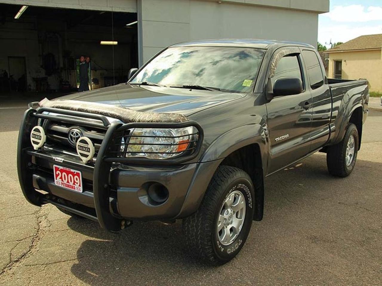 Used 2009 Toyota Tacoma  for sale in Petawawa, ON