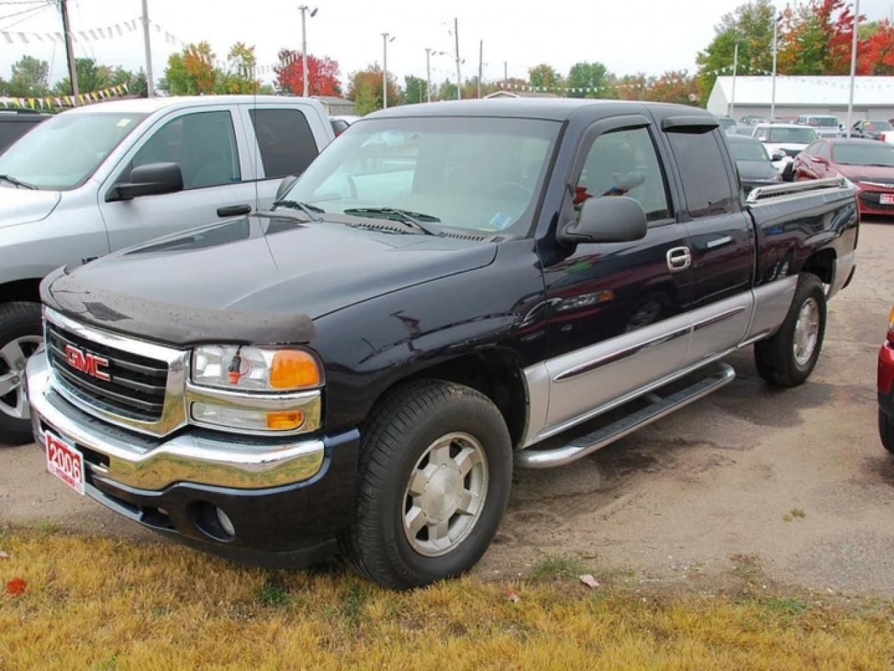 Used 2006 GMC Sierra SLE for sale in Petawawa, ON