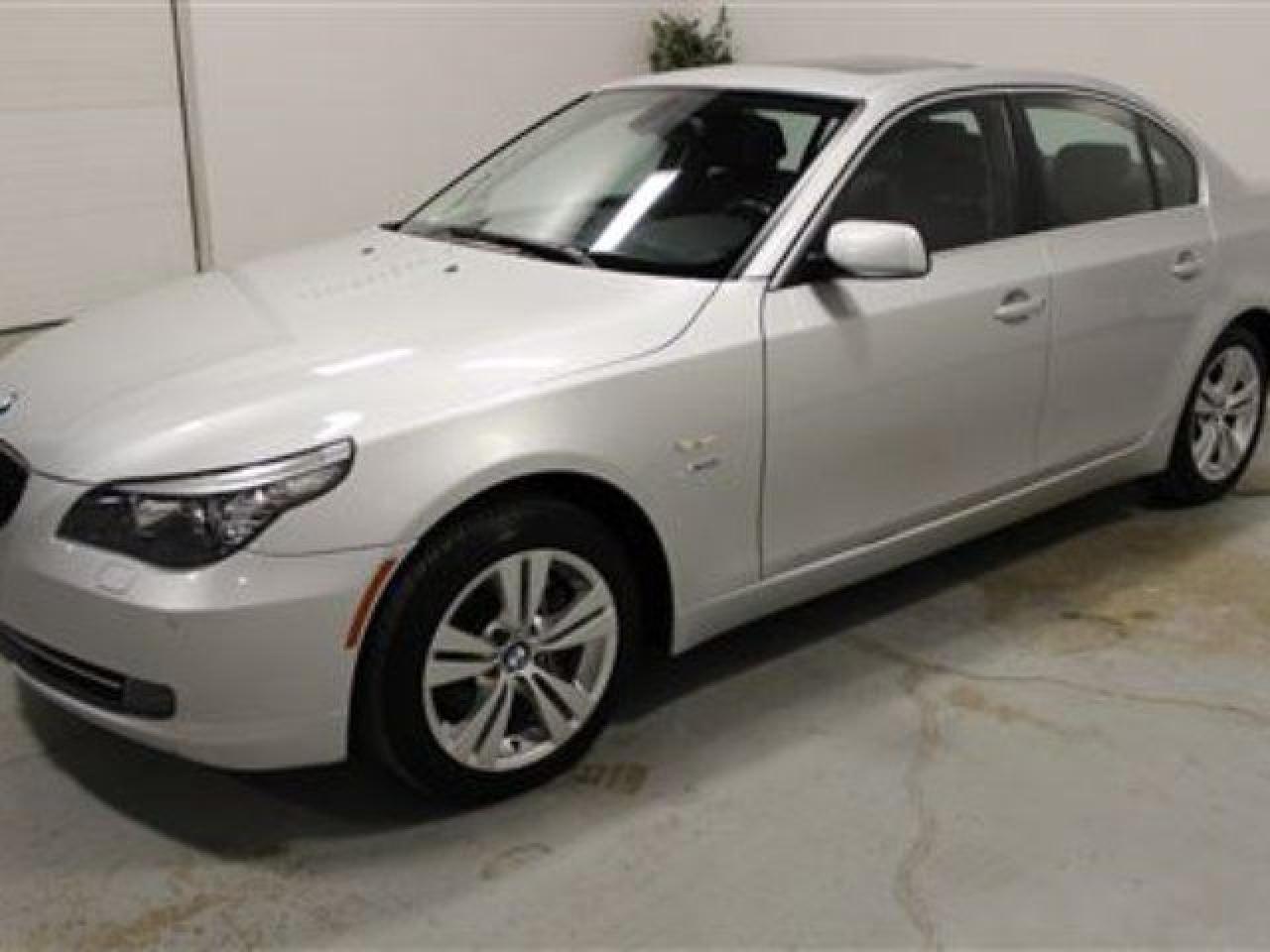 Used 2010 BMW 5 Series i xDrive for sale in Mississauga, ON