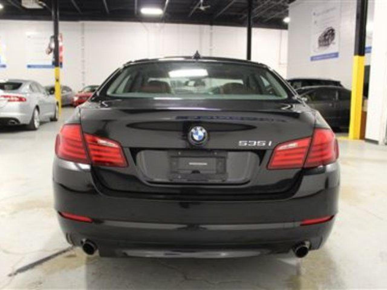 Used 2011 BMW 5 Series i xDrive for sale in Mississauga, ON