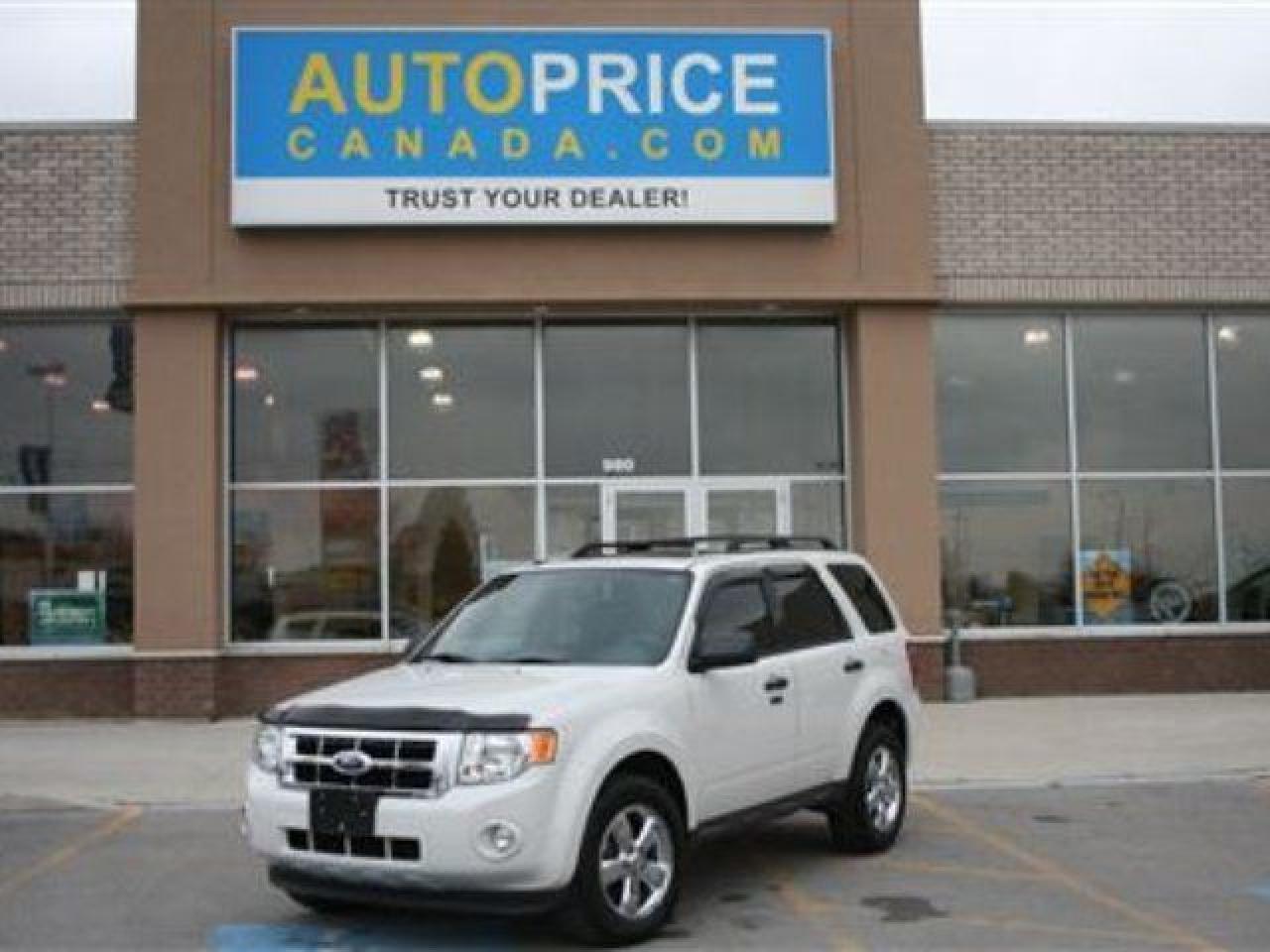 Used 2011 Ford Escape XLT/LEATHER/HEATER SEATS/SUNROOF/AUTO START for sale in London, ON