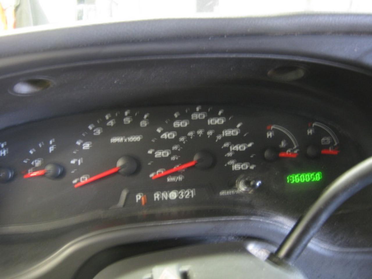 632677