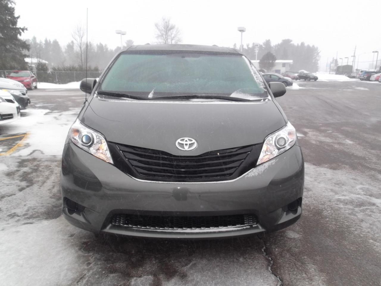 Used 2013 Toyota Sienna 7-Passenger (Base) for sale in Pembroke, ON