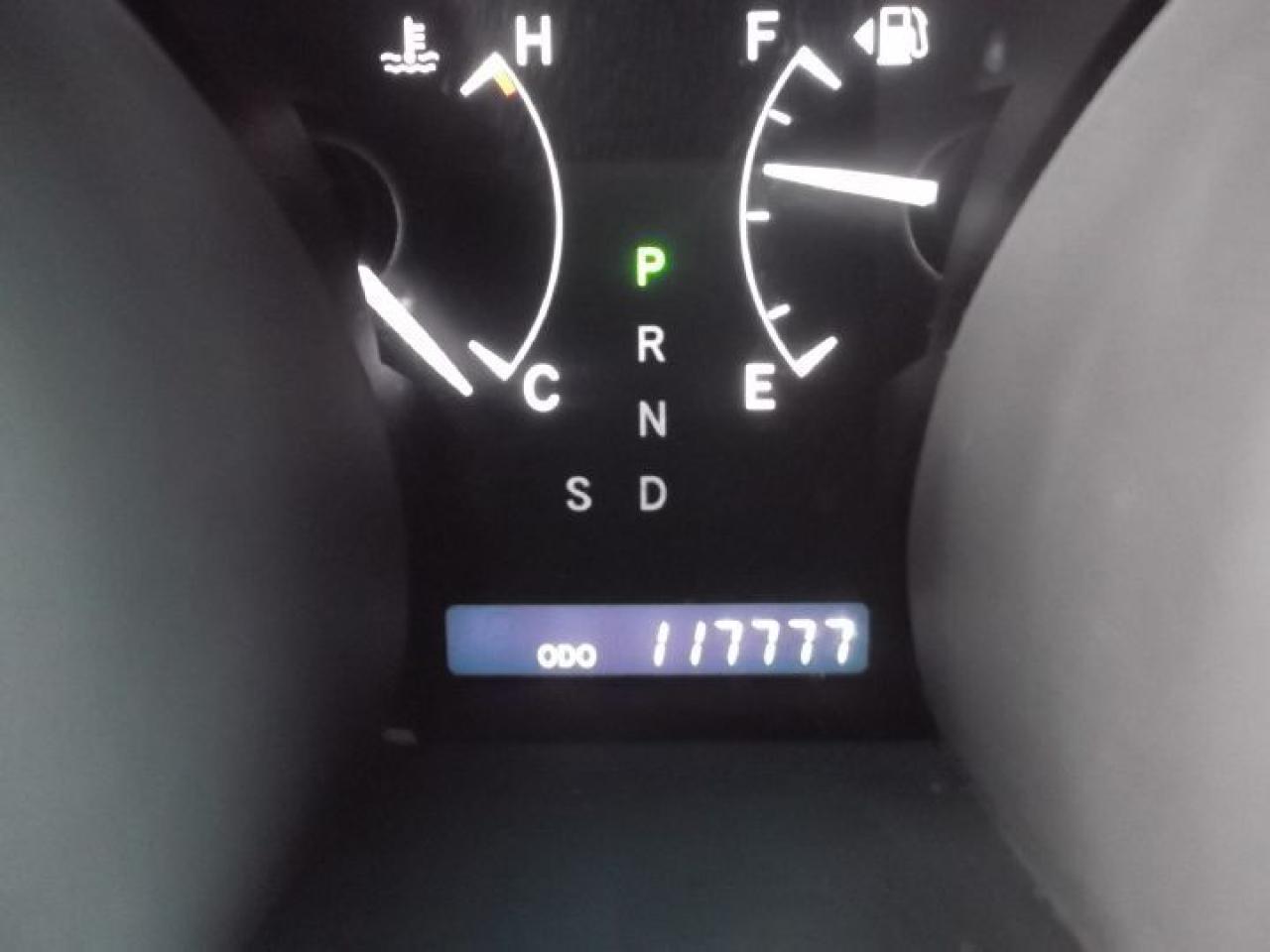 632740
