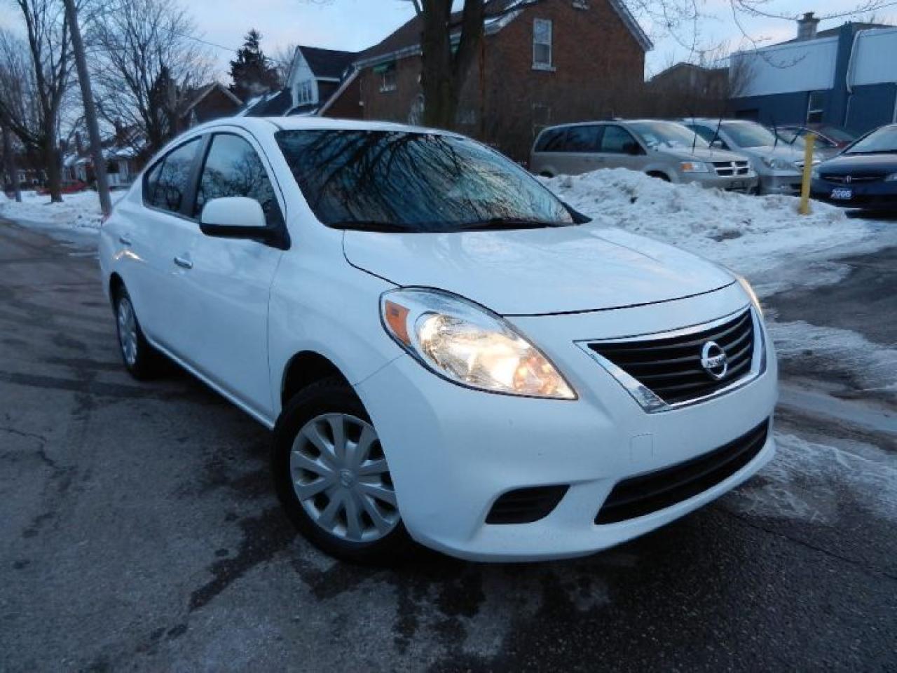Used 2012 Nissan Versa SV - LOADED - NOT A RENTAL for sale in Cambridge, ON