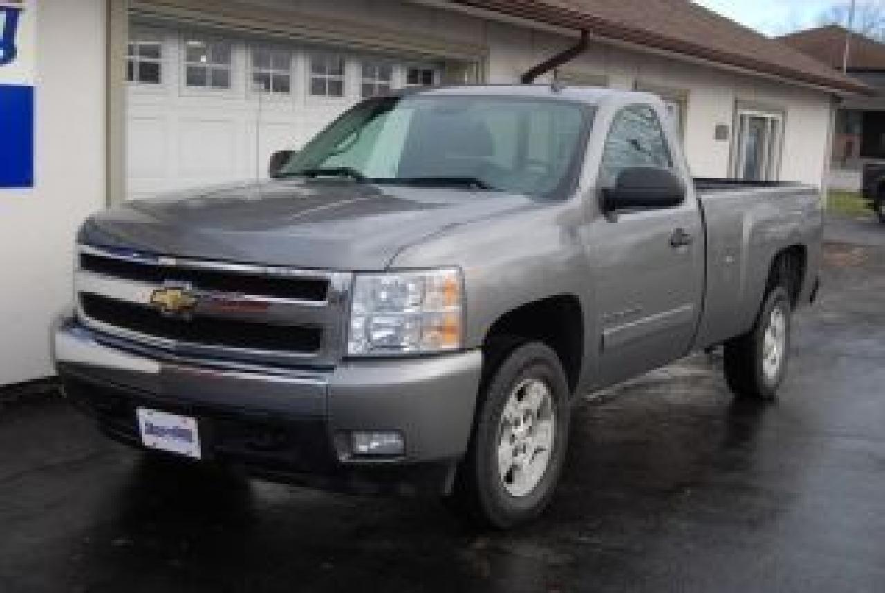 Used 2008 Chevrolet Silverado LT Reg Cab 2WD for sale in Bowmanville, ON