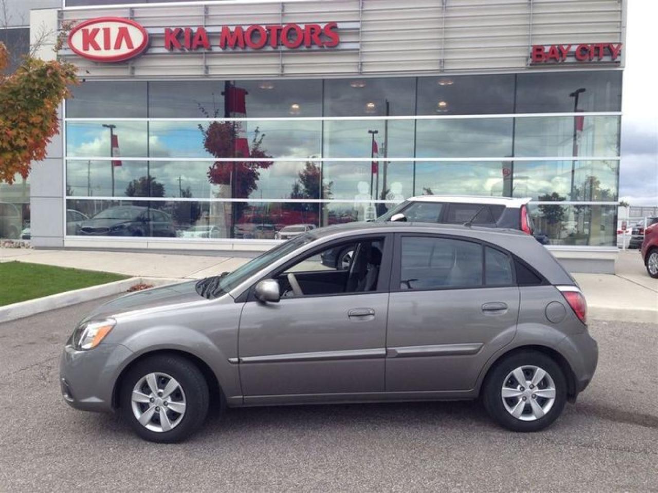 Used 2011 Kia Rio EX for sale in Barrie, ON