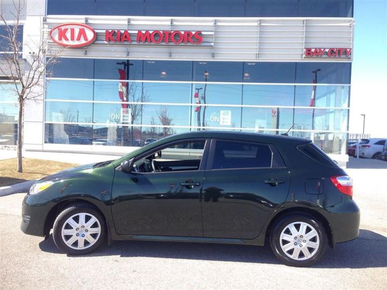 Used 2013 Toyota Matrix Base (A4) for sale in Barrie, ON