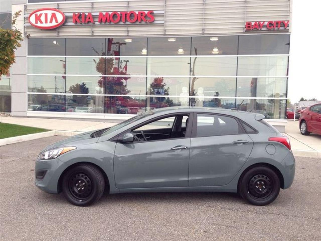 Used 2013 Hyundai Elantra GL for sale in Barrie, ON