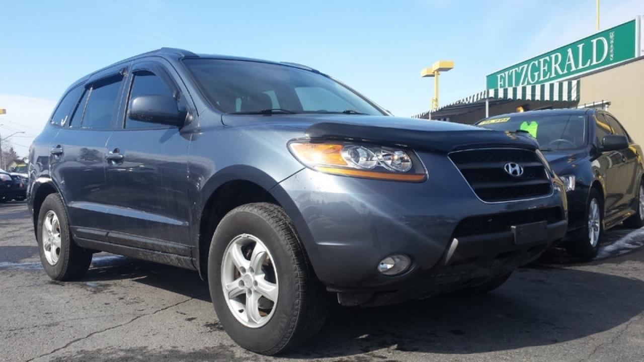 Used 2009 Hyundai Santa Fe  for sale in Cornwall, ON