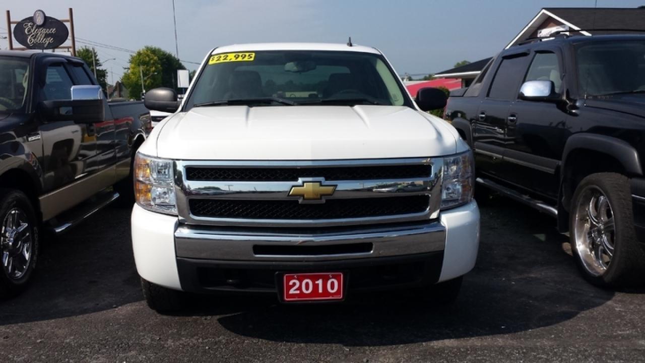 Used 2010 Chevrolet Silverado  for sale in Cornwall, ON