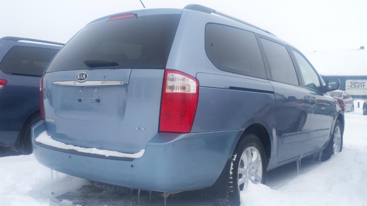 Used 2009 Kia Sedona  for sale in Cornwall, ON