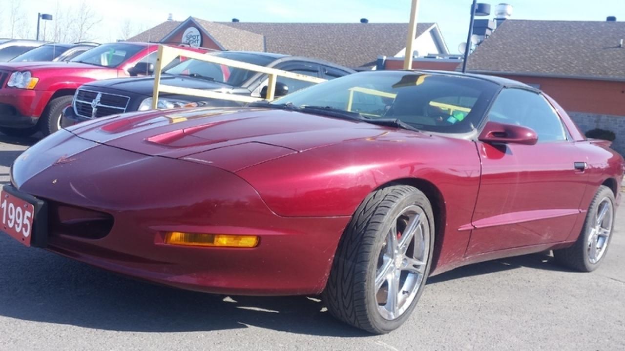 633030
