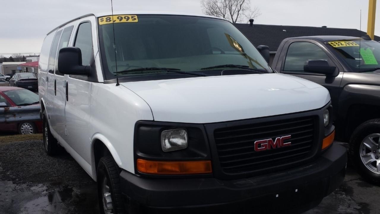 Used 2007 GMC Savana  for sale in Cornwall, ON
