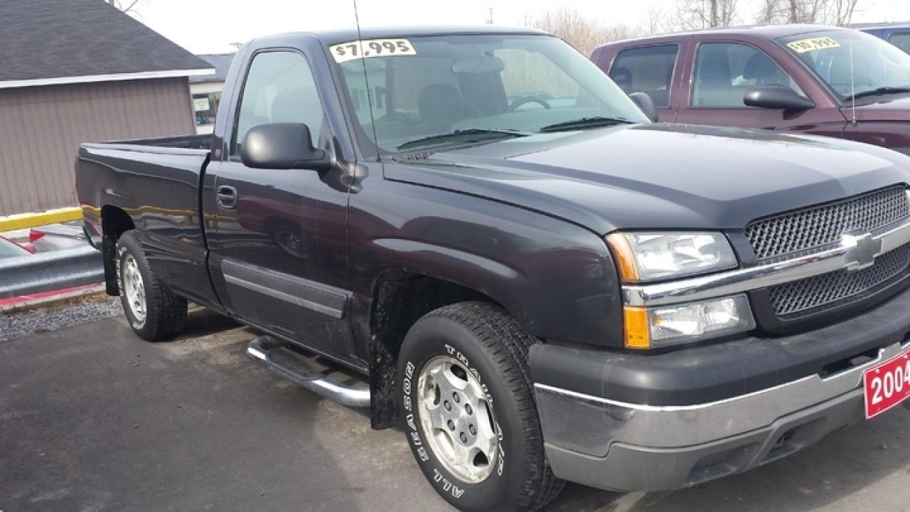 Used 2004 Chevrolet Silverado  for sale in Cornwall, ON