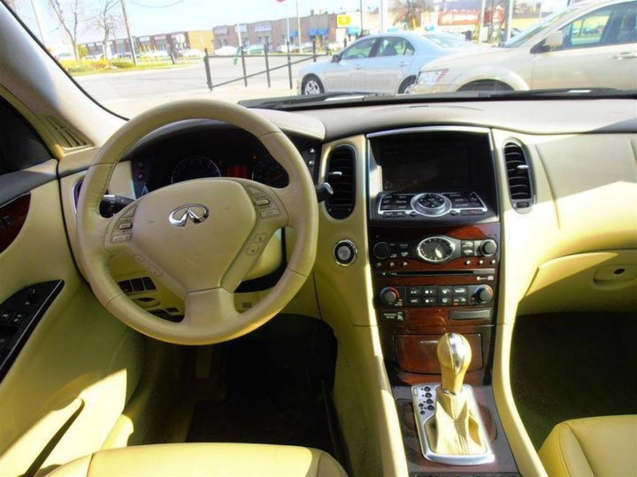 633083