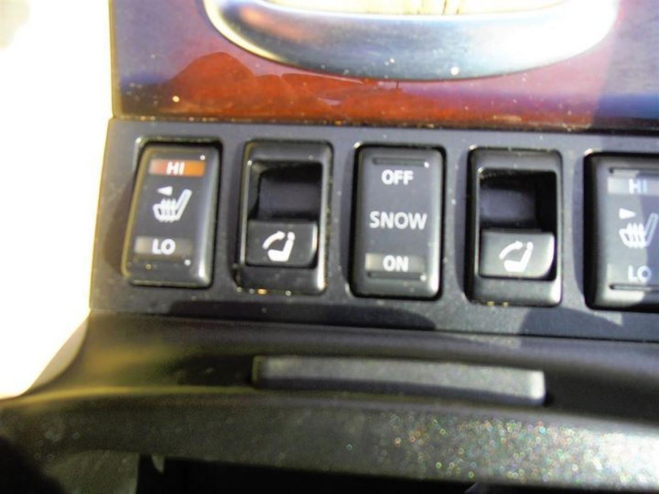 633083