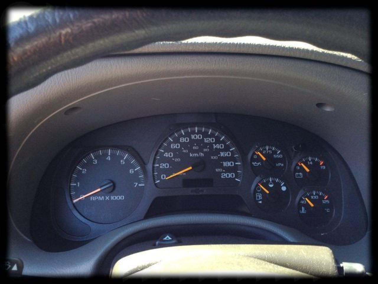 633128
