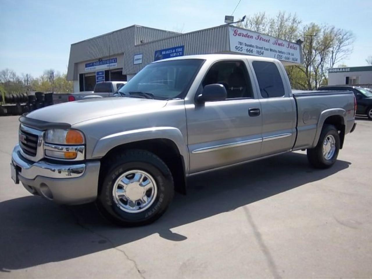 Used 2003 GMC Sierra SLE for sale in Whitby, ON
