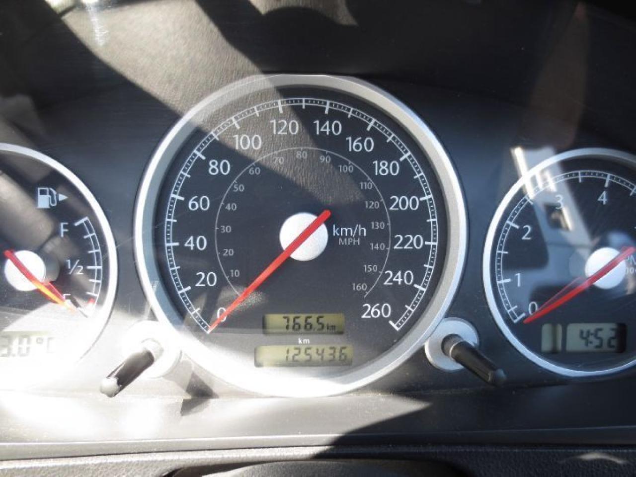 633455